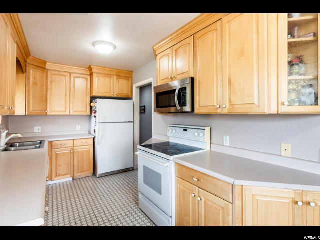 406 E 6815 S, Midvale, UT 84047 — photo 7