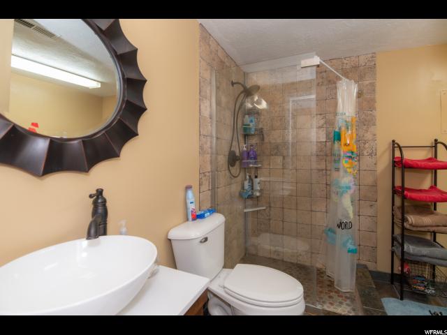 463 N 400 E #11D, Bountiful, UT 84010 — photo 11