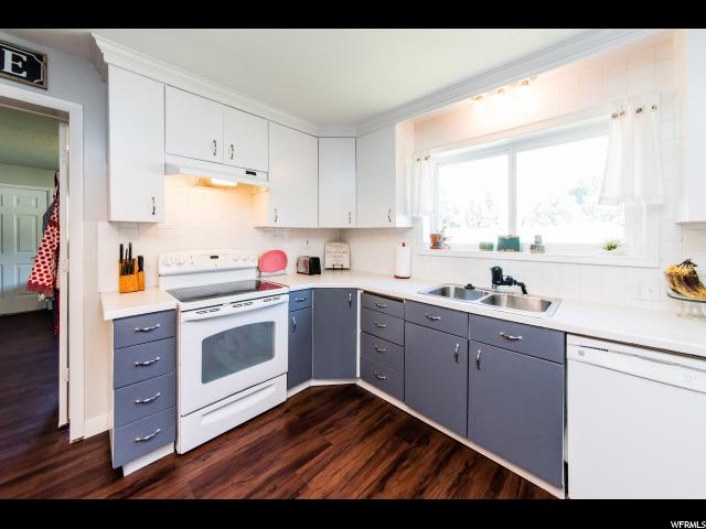 679 E 300 S, Hyrum, UT 84319 — photo 4