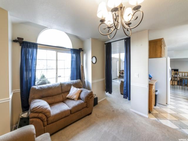 948 W 1220 N, Clinton, UT 84015 — photo 6