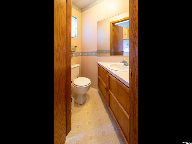 1099 Windsor Dr, River Heights, UT 84321 — photo 7