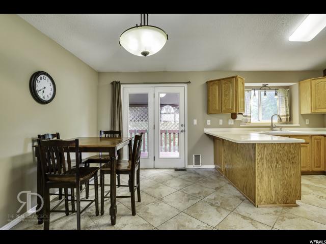 776 W 1875 N, Centerville, UT 84014 — photo 8