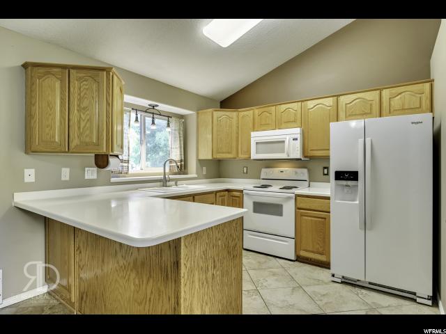 776 W 1875 N, Centerville, UT 84014 — photo 9