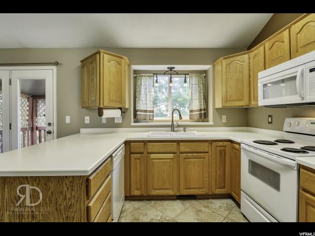 776 W 1875 N, Centerville, UT 84014 — photo 11