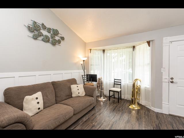 980 S 225 E, Layton, UT 84041 — photo 4