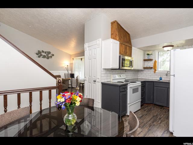 980 S 225 E, Layton, UT 84041 — photo 6