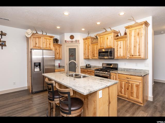 659 E 50 S, Hyrum, UT 84319 — photo 2