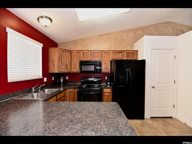 1651 W 675 N, Clinton, UT 84015 — photo 6