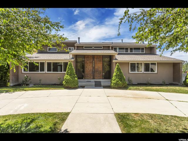 2174 E Pepperwood Dr, Sandy, UT 84092 — photo 2