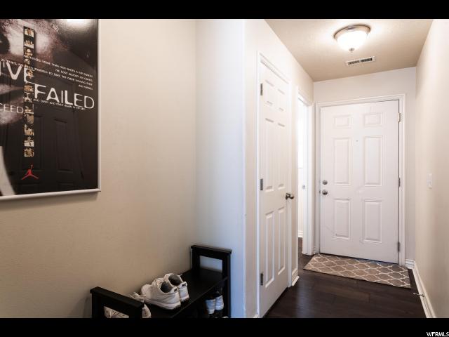 96 E Durham St, Sandy, UT 84070 — photo 2