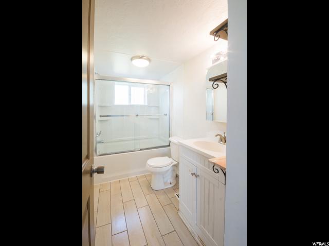 499 E 500 S, Vernal, UT 84078 — photo 12