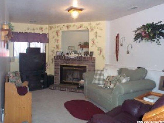 1002 W 2450 N, Layton, UT 84041 — photo 3