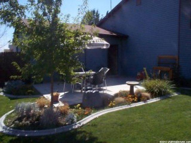 1002 W 2450 N, Layton, UT 84041 — photo 8