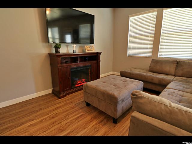 1488 E Primrose Ln, Layton, UT 84040 — photo 3