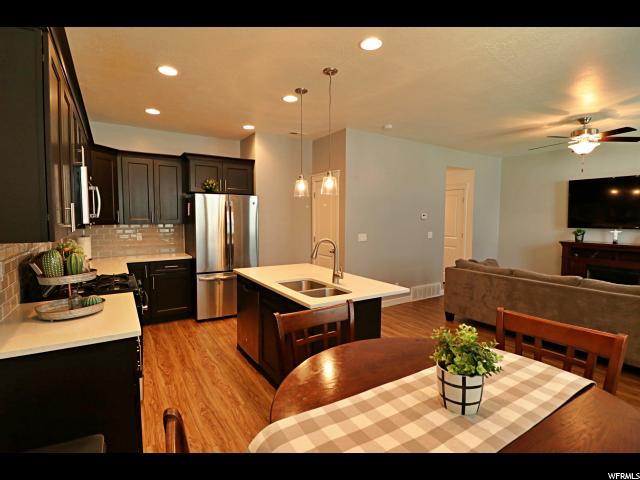 1488 E Primrose Ln, Layton, UT 84040 — photo 5