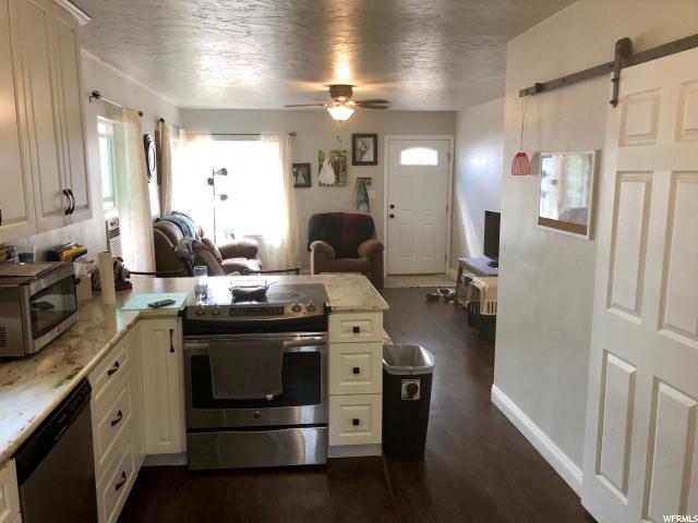 226 N 400 E, Vernal, UT 84078 — photo 2