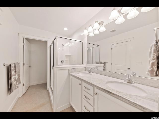 1472 E Primrose Ln N, Layton, UT 84040 — photo 11