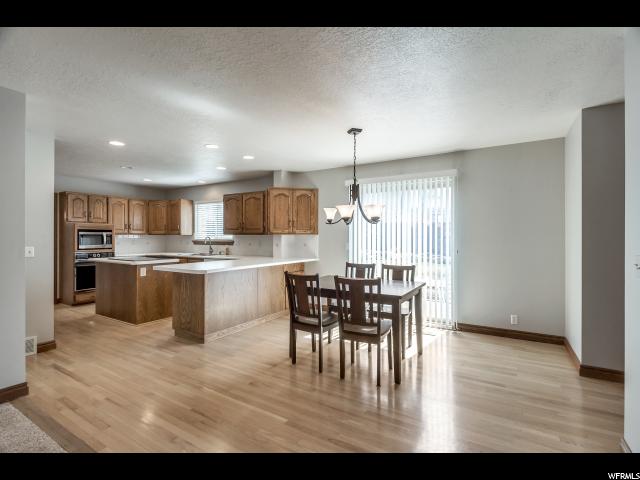 1944 E Rua Branco Dr, Sandy, UT 84093 — photo 3