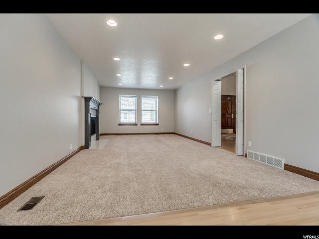 1944 E Rua Branco Dr, Sandy, UT 84093 — photo 8