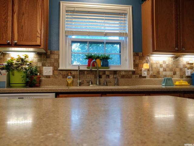 2033 S 875 E, Clearfield, UT 84015 — photo 6