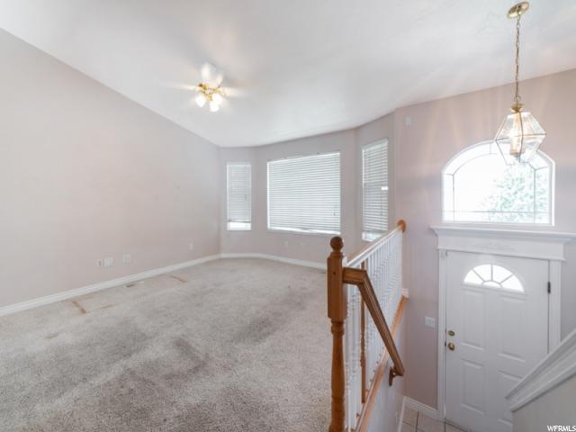 2178 N 2070 W, Clinton, UT 84015 — photo 7