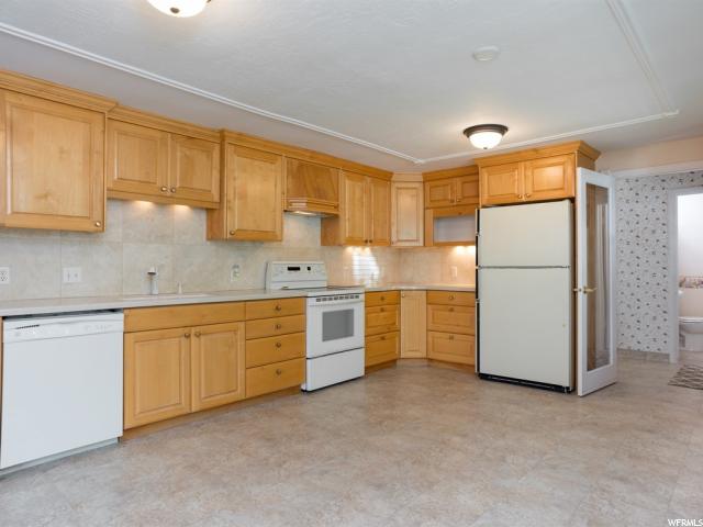 652 E 2850 N, North Ogden, UT 84414 — photo 6