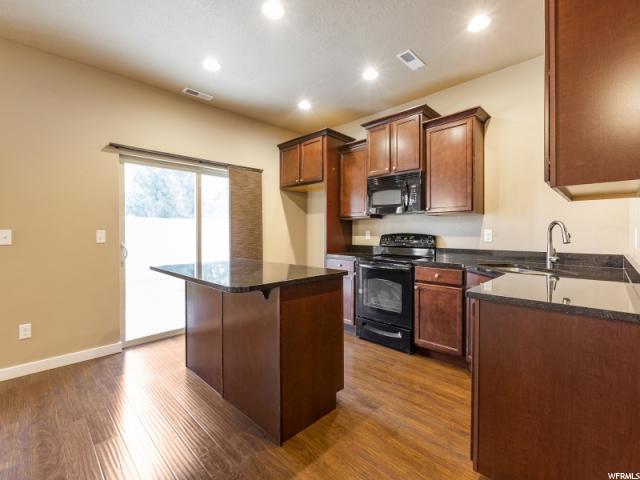 681 N 310 W, Centerville, UT 84014 — photo 4