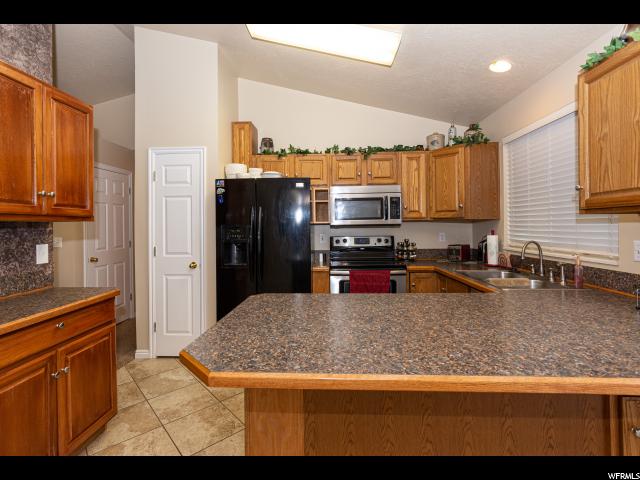 2477 W 1850 N, Clinton, UT 84015 — photo 12