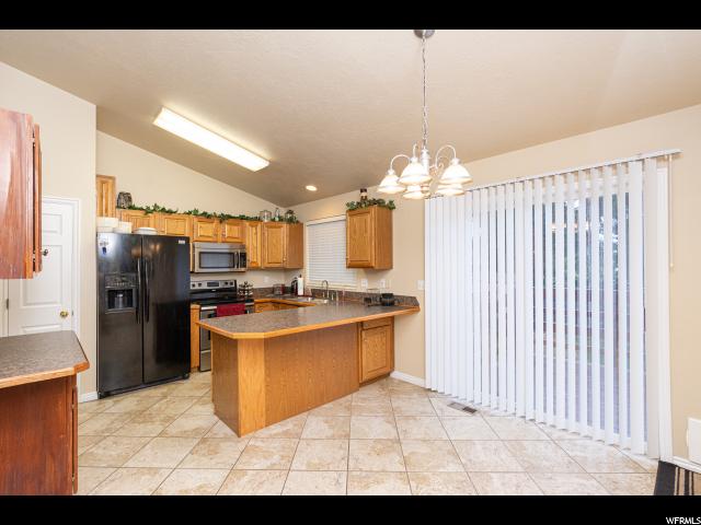 2477 W 1850 N, Clinton, UT 84015 — photo 9