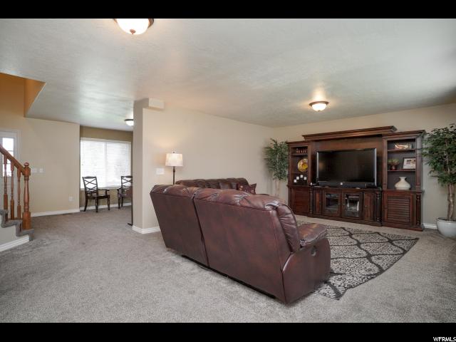 1986 N 2530 W, Clinton, UT 84015 — photo 10