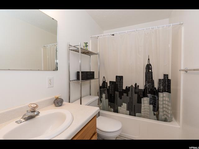 477 N 500 W, Clearfield, UT 84015 — photo 11