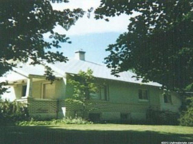 207 S 100 W, Providence, UT 84332 — photo 2