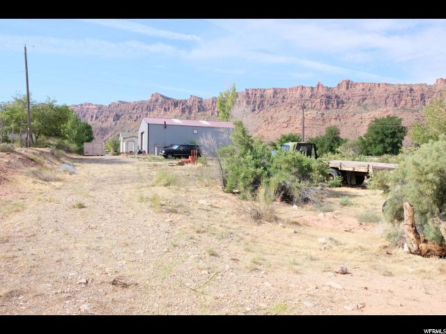 1885 E Plateau Cir, Moab, UT 84532 — photo 8