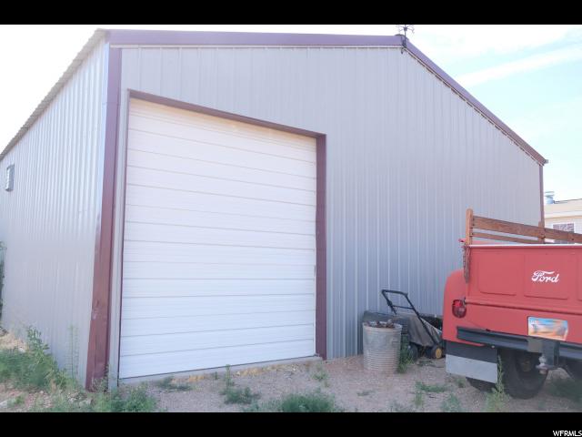 1885 E Plateau Cir, Moab, UT 84532 — photo 11
