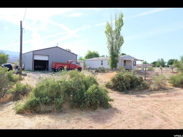 1885 E Plateau Cir, Moab, UT 84532 — photo 10