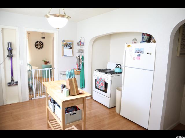 219 S 100 W, Hyrum, UT 84319 — photo 2