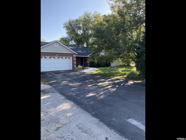 155 E Larsen Ln, Harrisville, UT 84404 — photo 2