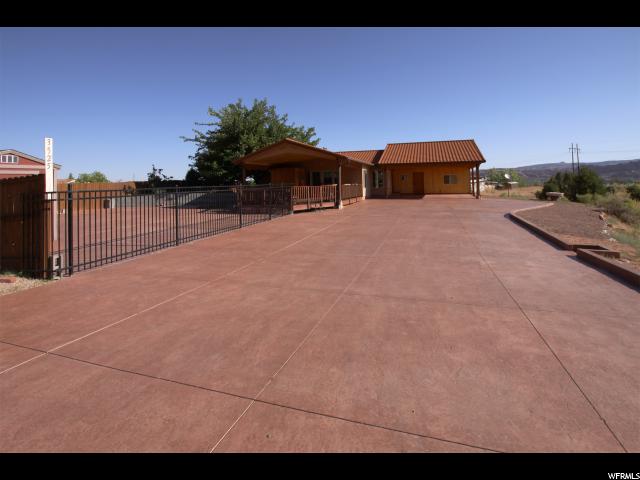 3525 Lemon Ln, Moab, UT 84532 — photo 3