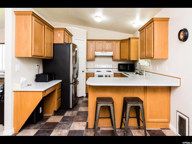 80 E 1370 South Pl, Logan, UT 84321 — photo 2