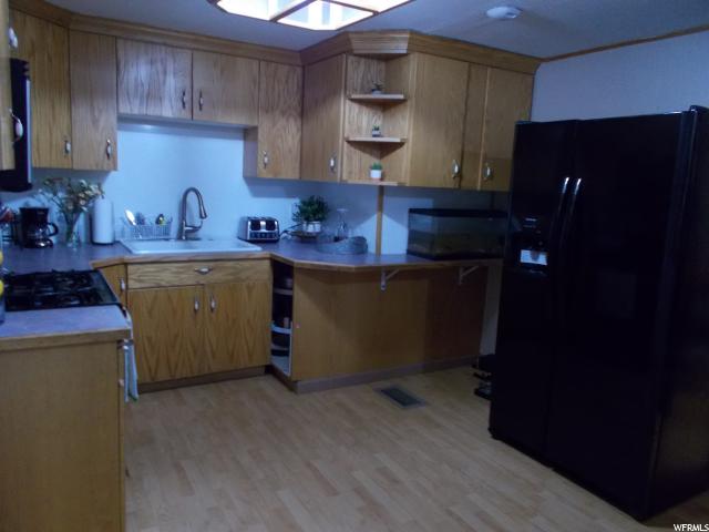 686 E 300 S, Hyrum, UT 84319 — photo 11