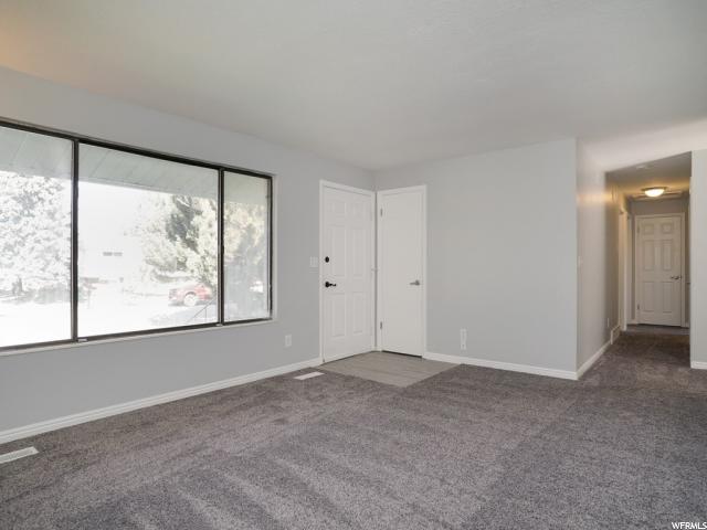 755 Barlow St, Clearfield, UT 84015 — photo 4