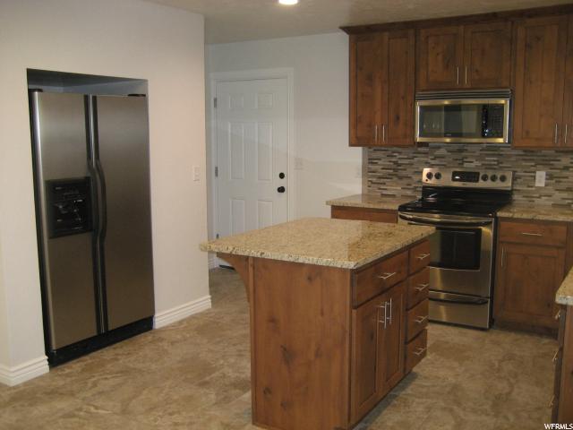 489 E 200 N, Price, UT 84501 — photo 4