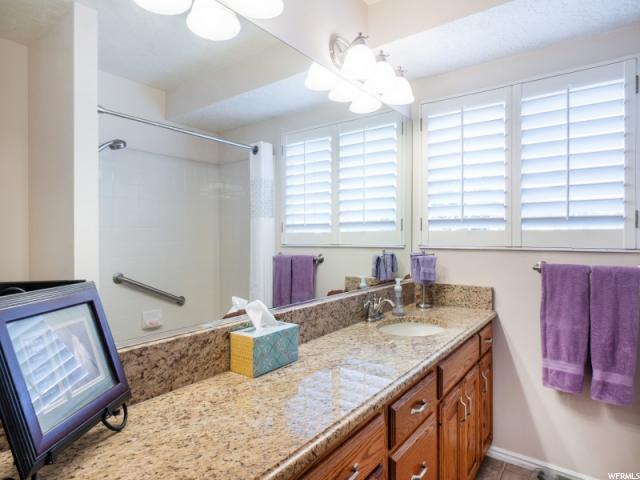 237 W 800 N, Bountiful, UT 84010 — photo 11