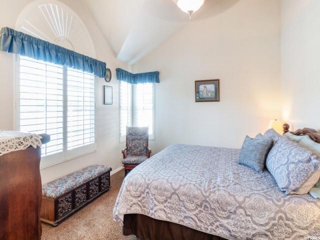 237 W 800 N, Bountiful, UT 84010 — photo 9