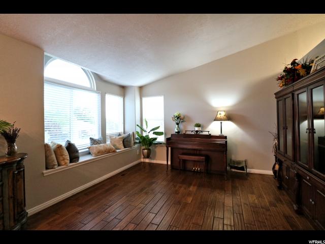 1623 E 2050 N, Layton, UT 84040 — photo 3
