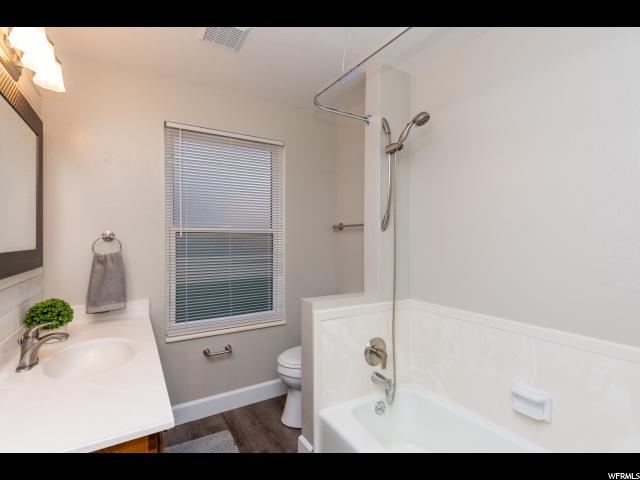 3496 S Lexington Dr E, Bountiful, UT 84010 — photo 8
