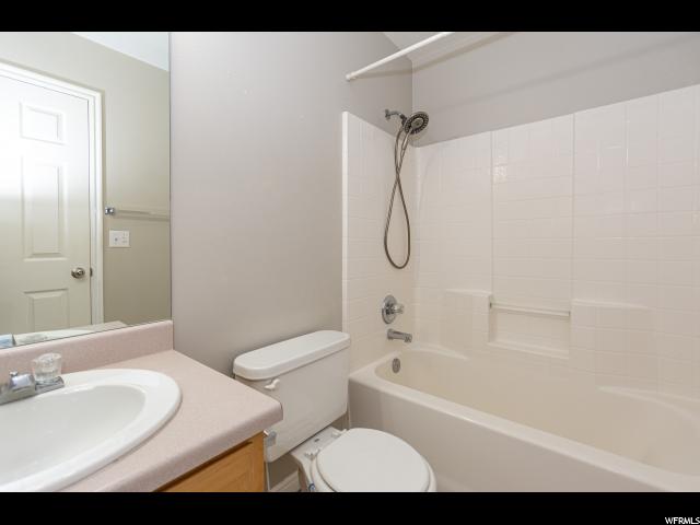 2179 W 2075 N, Clinton, UT 84015 — photo 9