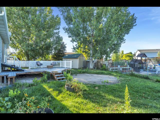 137 W 1980 S, Clearfield, UT 84015 — photo 6