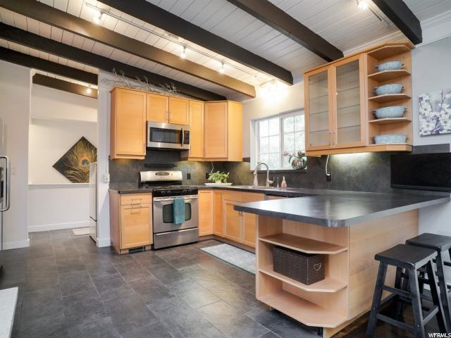 2447 S 450 E, Bountiful, UT 84010 — photo 9