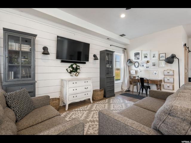 290 W 400 S, Smithfield, UT 84335 — photo 12